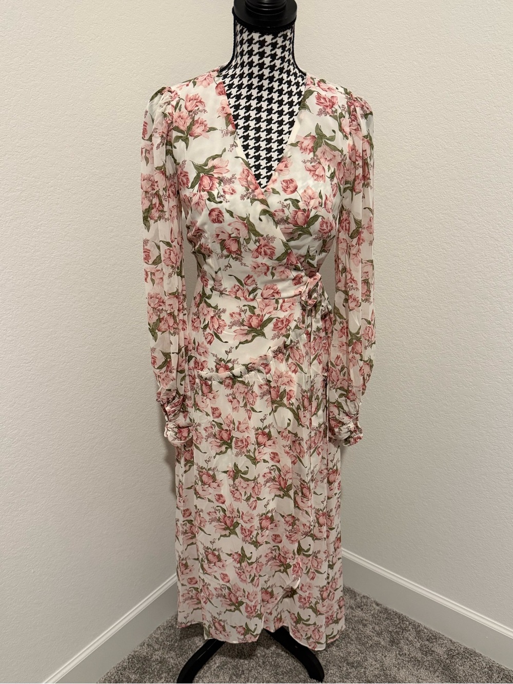 inmod Pink Floral Wrap Dress